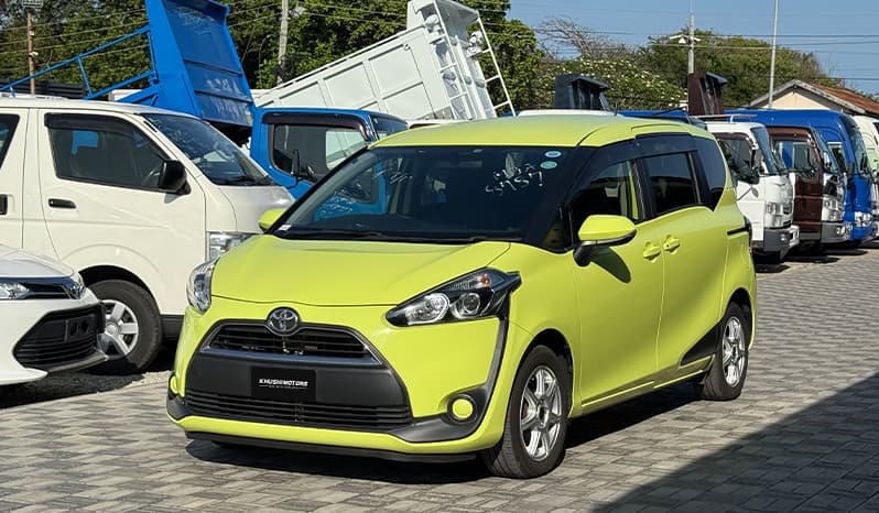 2018 Toyota Sienta image-9