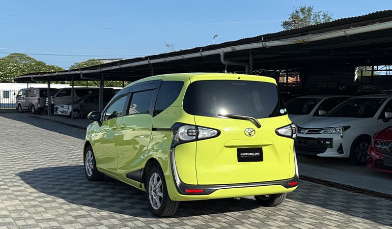 2018 Toyota Sienta image-10