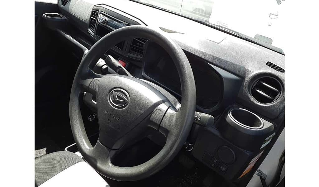 2018 Daihatsu Mira Es B image-5