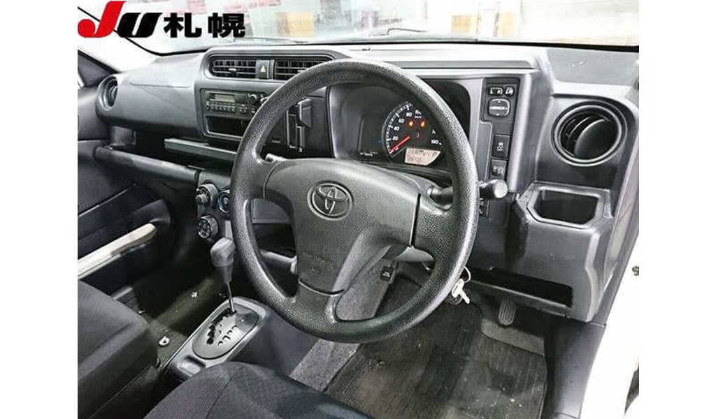 2018 Toyota Probox image-4