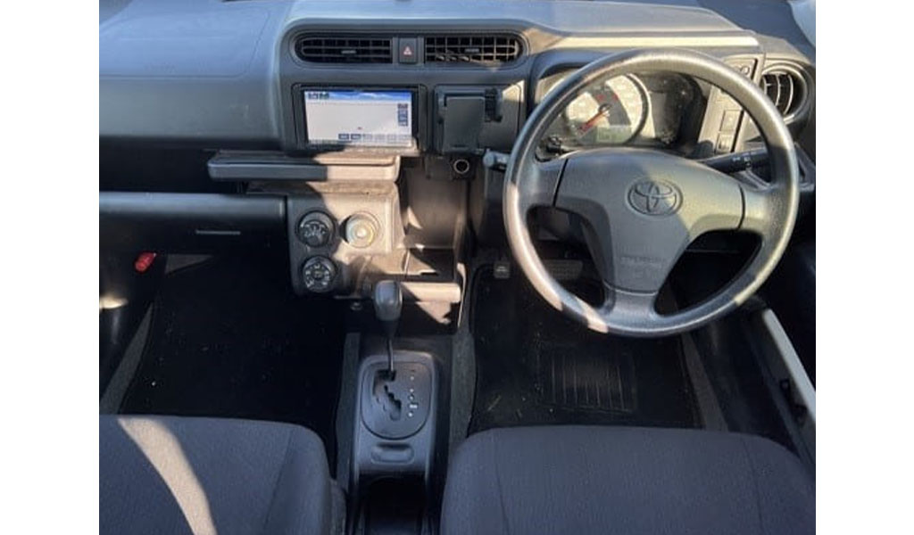 2019 Toyota Succeed image-4