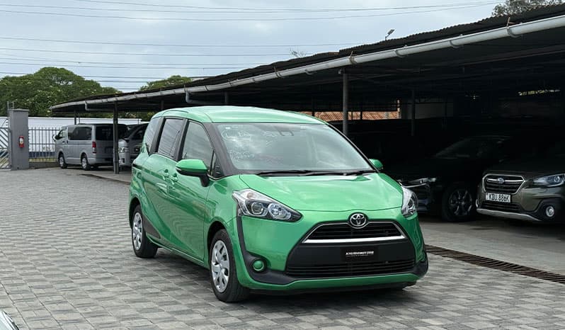 2018 Toyota Sienta image-1