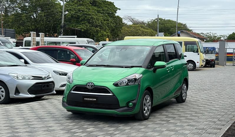 2018 Toyota Sienta image-7