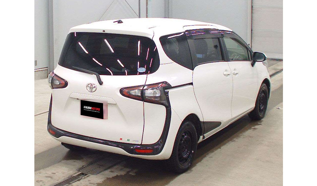 2018 Toyota Sienta image-4