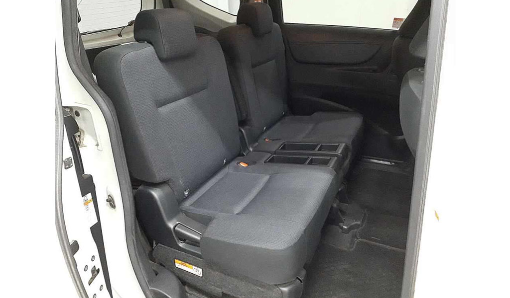 2018 Toyota Sienta image-6
