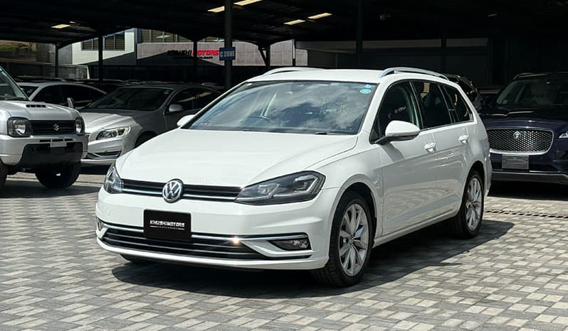2018 Volkswagen Golf Variant image-9