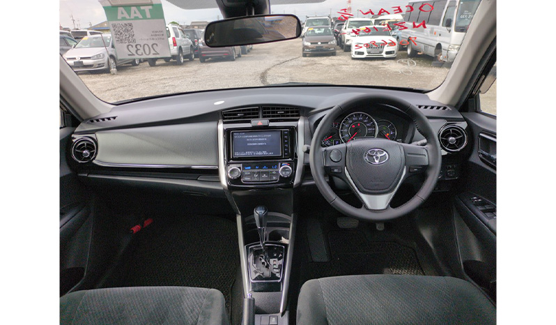 2018 Toyota Corolla Axio image-7