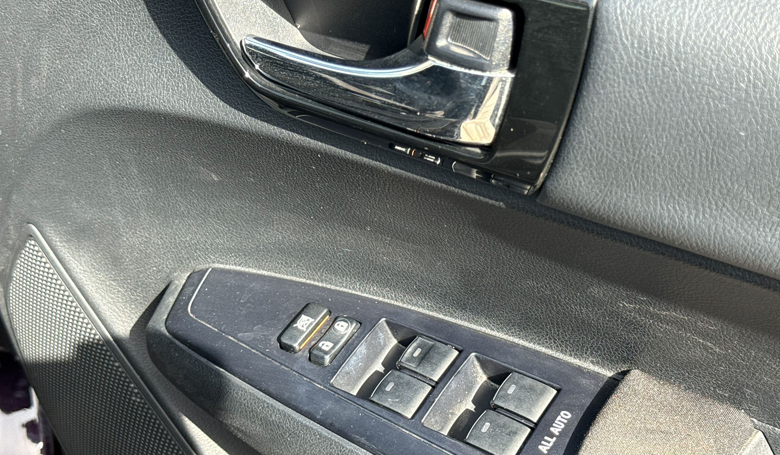 2018 Toyota Corolla Axio image-11