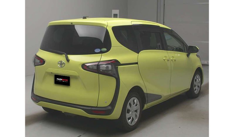 2018 Toyota Sienta image-4