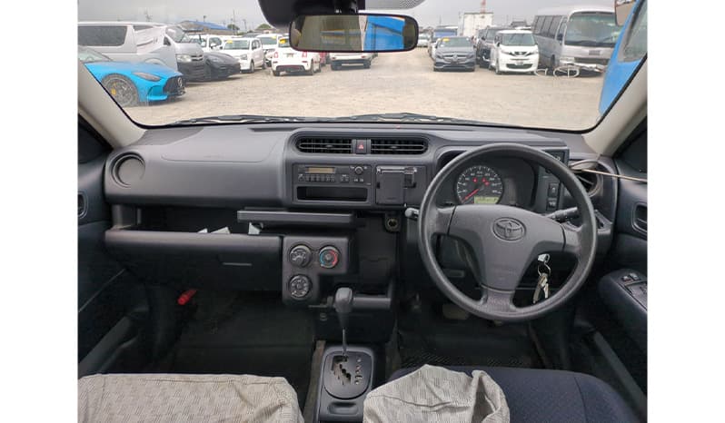 2018 Toyota Succeed image-5