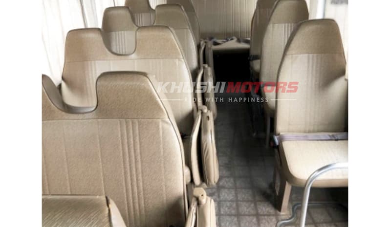 1994 Nissan Civilian Bus image-4