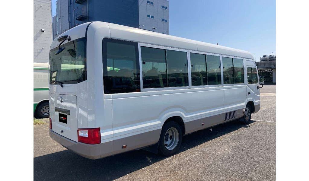 2019 Toyota Coaster image-4
