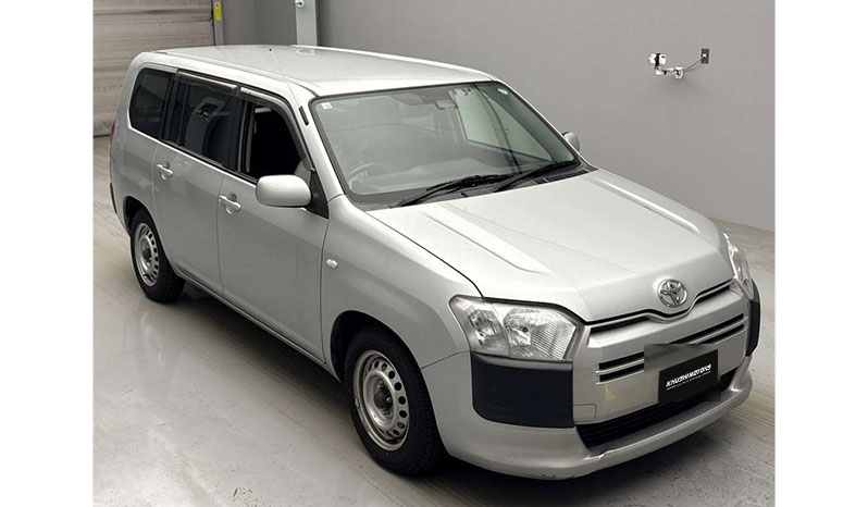 2018 Toyota Succeed image-1