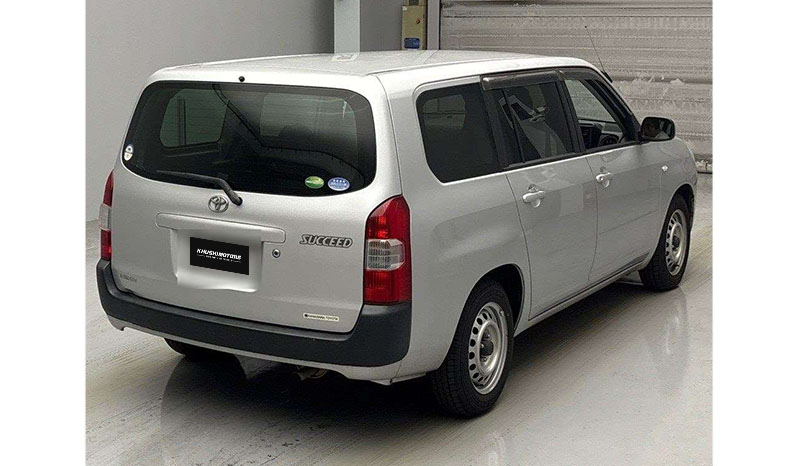 2018 Toyota Succeed image-6