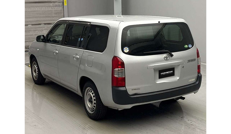2018 Toyota Succeed image-7