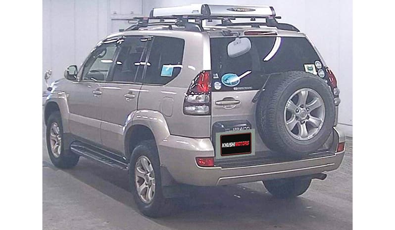2002 Toyota IST image-5