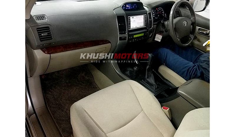 2002 Toyota IST image-6