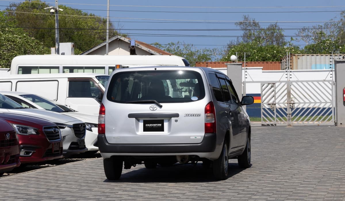 2019 Toyota Succeed image-14