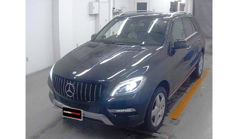 2012 Mercedes-Benz ML-Class ML350 image-3