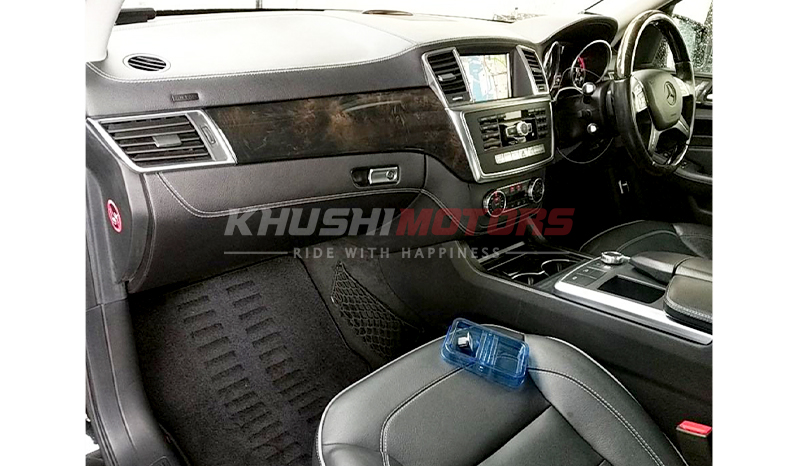 2012 Mercedes-Benz ML-Class ML350 image-6