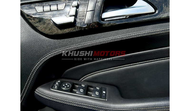 2012 Mercedes-Benz ML-Class ML350 image-12