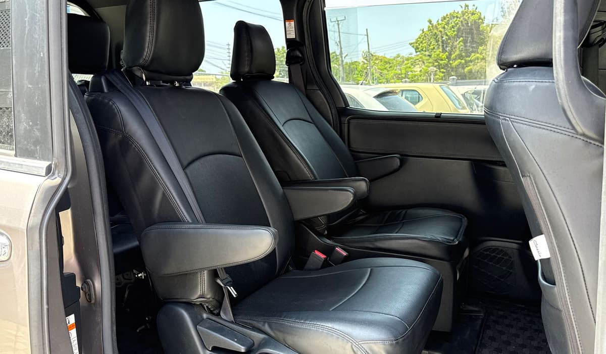 2019 Toyota Esquire image-13