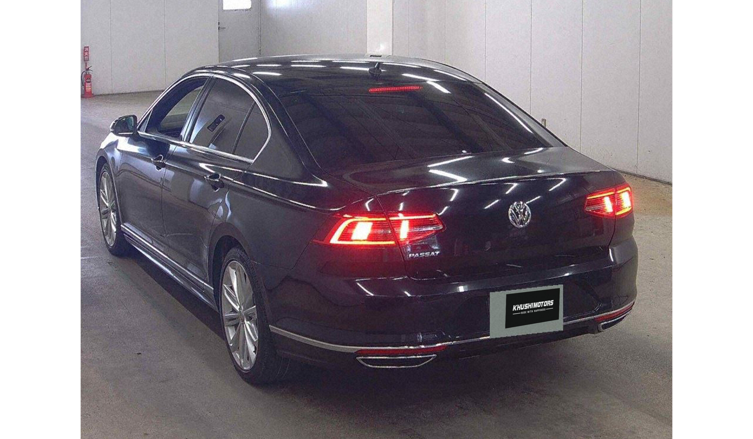 2019 Volkswagen Passat image-4