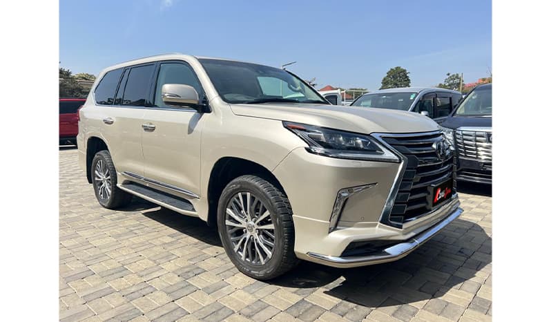 2016 Lexus LX LX570 image-3