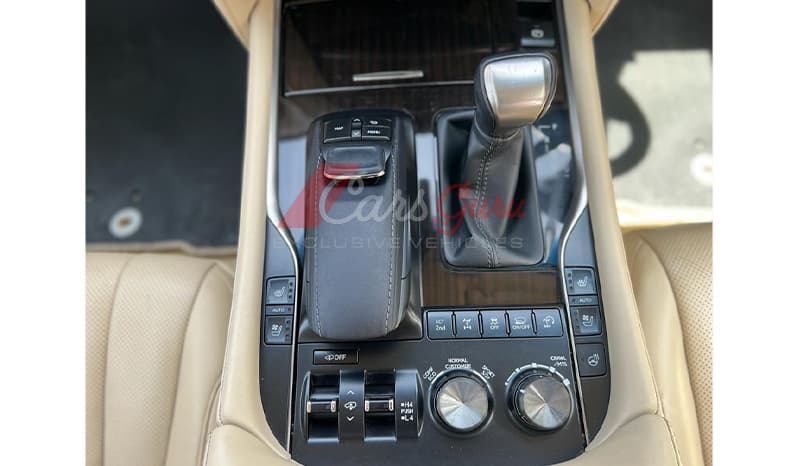 2016 Lexus LX LX570 image-7