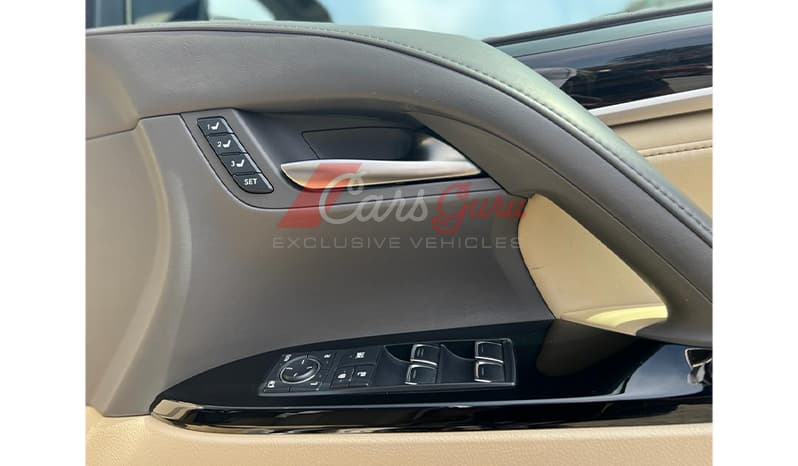 2016 Lexus LX LX570 image-10