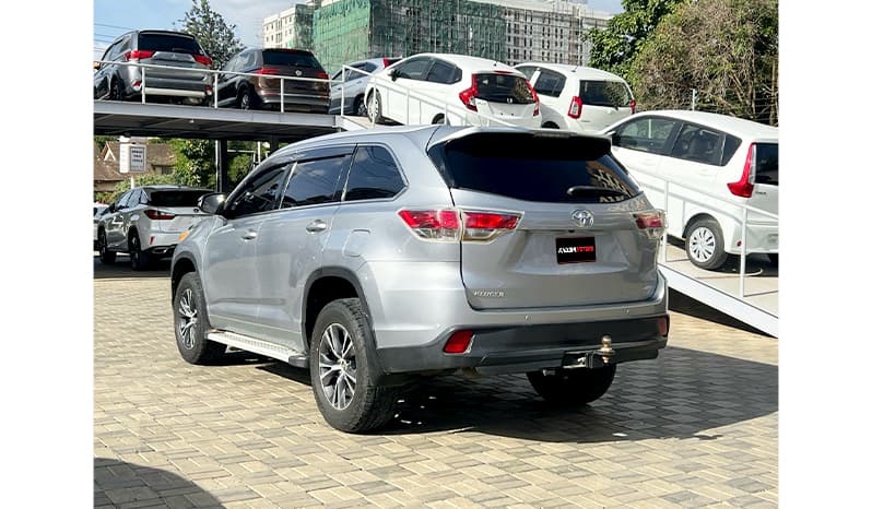 2016 Toyota Kluger AWD image-4