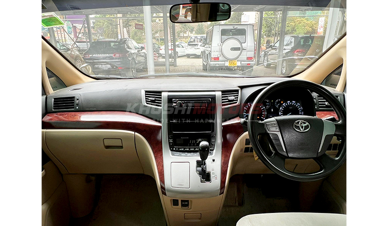 2009 Toyota Vellfire image-15
