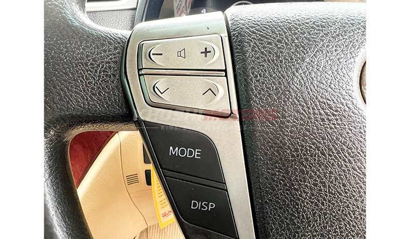 2009 Toyota Vellfire image-17