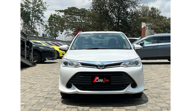 2016 Toyota Axio Hybrid image-2