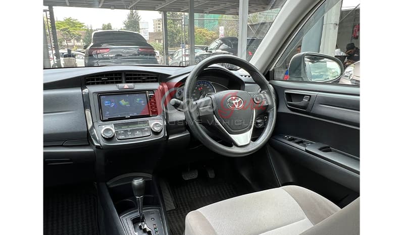 2016 Toyota Axio Hybrid image-8