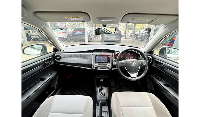 2016 Toyota Axio Hybrid image-16