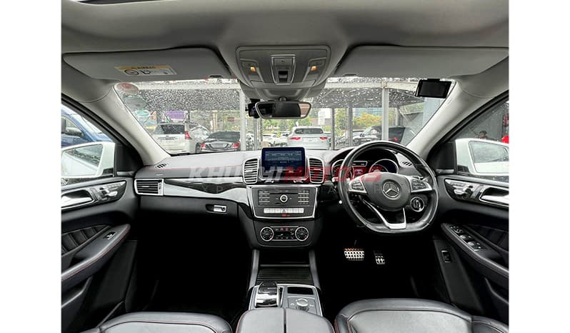 2016 Mercedes-Benz GLE-Class GLE350d image-3
