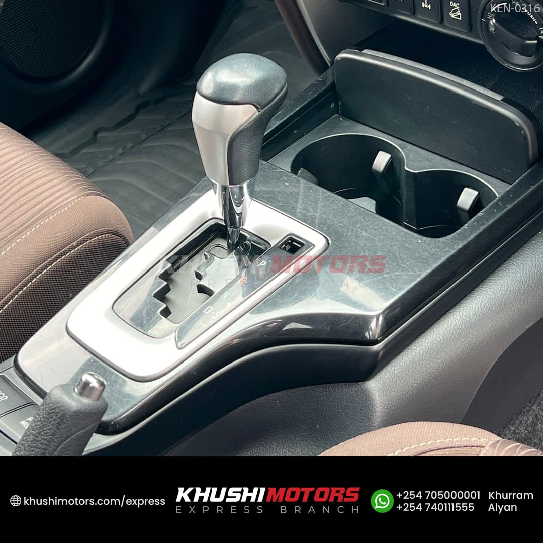 2017 Toyota Fortuner image-5