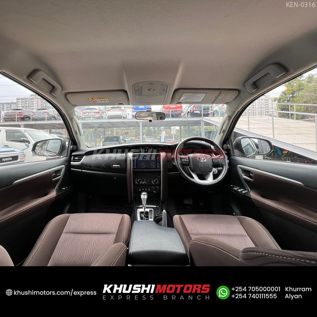 2017 Toyota Fortuner image-6