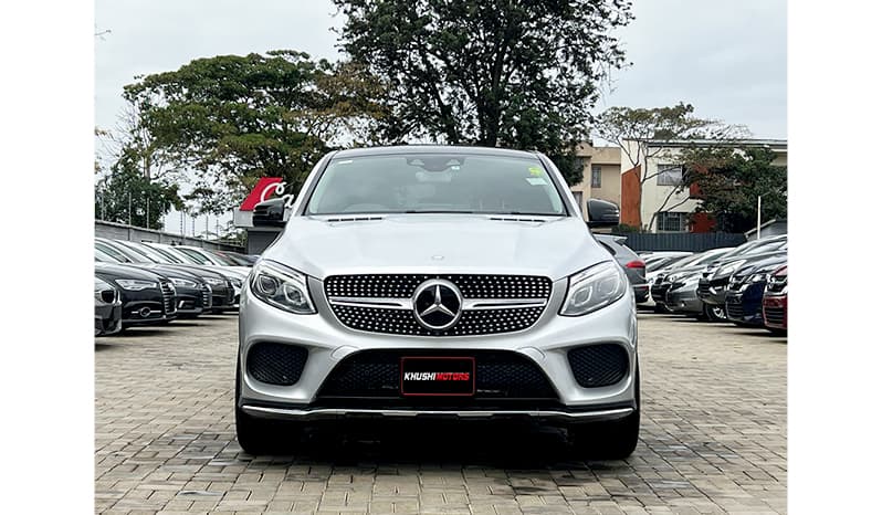 2017 Mercedes-Benz GLE-Class GLE350d image-1