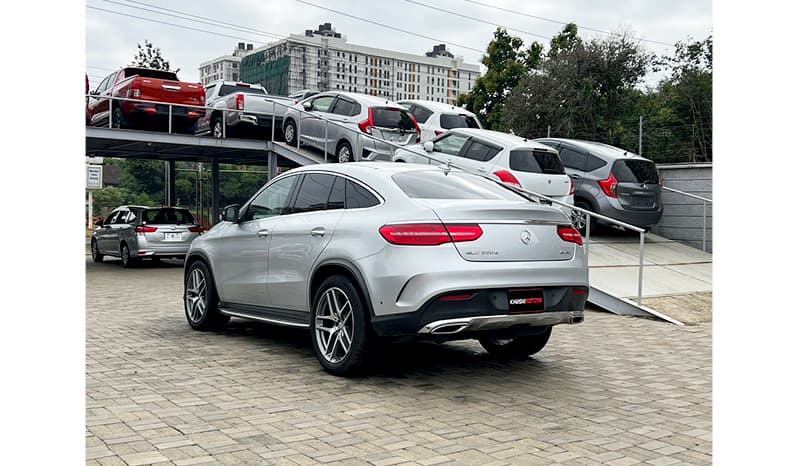 2017 Mercedes-Benz GLE-Class GLE350d image-9