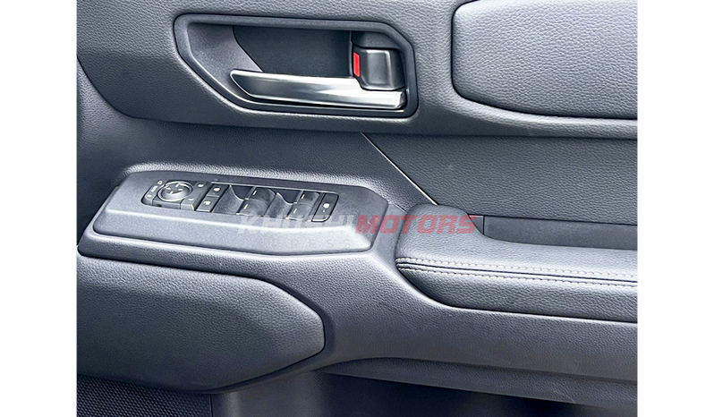 2024 Toyota Land Cruiser 250 image-11