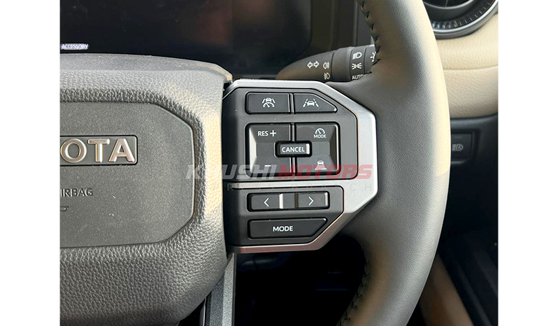 2024 Toyota Land Cruiser 250 image-5