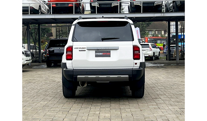 2024 Toyota Land Cruiser 250 image-15