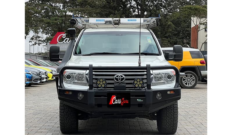 2015 Toyota Land Cruiser 200 Sahara image-1