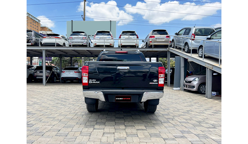 2016 Isuzu D MAX image-12