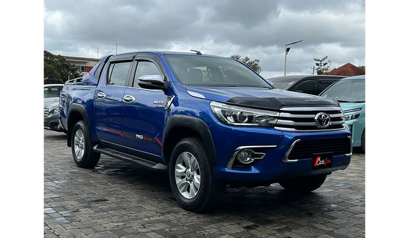 2016 Toyota Hilux G image-2
