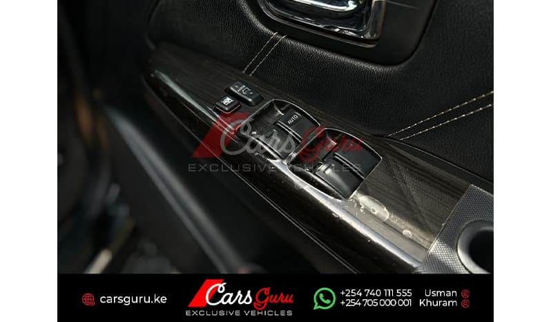 2014 Toyota Fortuner V image-6
