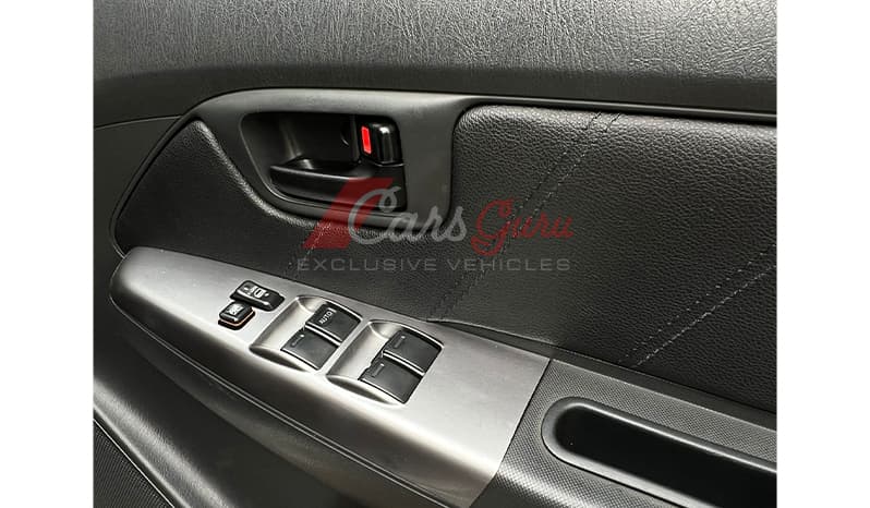 2016 Toyota Hilux image-7