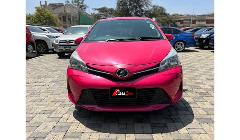 2014 Toyota Vitz image-2
